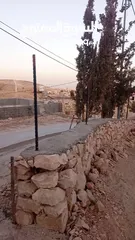  7 للبيع ارض 800 متر في الشواورة مع منزل صغير