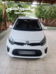  1 كيا بيكانتو  مع بصمه بدون حوادث فل الفل ما عدا فتحه دهان اصلي