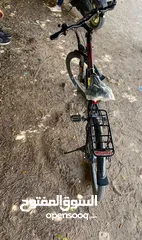  6 دراجه كهربائيه