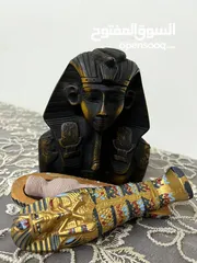  2 تحف أثرية  من مصر