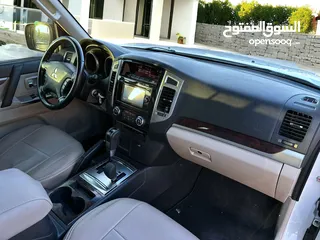  10 AED 730 PM  MITSUBISHI PAJERO 3.5L V6 GLS  GCC  4WD  0% DOWNPAYMENT