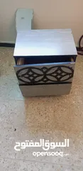  3 خزانة الملابس ملابس مستعمله للبيع 30 دينار