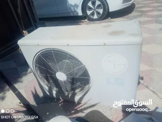  2 مكيف LG 2 طن للبيع