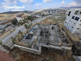  12 شقق سكنية للبيع موقع مميز