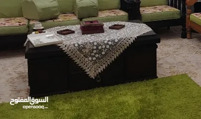  4 طاولة وسط مع 4 طاولات داخليات