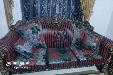  1 طقم كنب بحالة جيدة