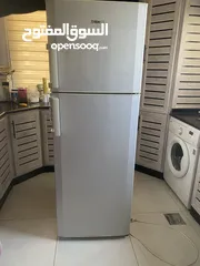  1 ثلاجه بيكو للبيع