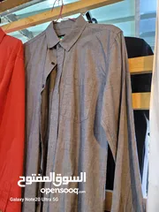  2 قمصان بآلة كم و نص كم بسعر حرق اخر 60 قطعه عا 40 دينار