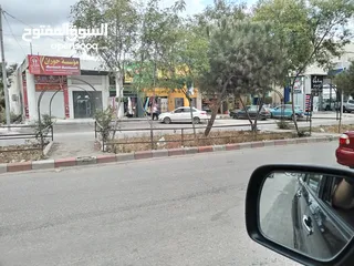  10 محلات تجارية للبيع