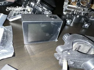  2 Action Camera 4k For bike  With 3 battery  and a accessories