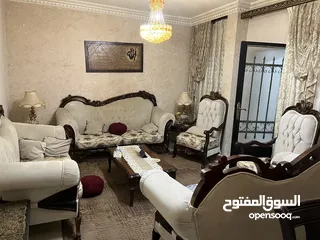  1 غرفة جلوس للبيع