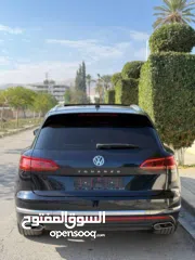  10 VOLKSWAGEN TOUAREG 2020