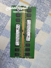  1 DDR4  TWO 4GB RAM