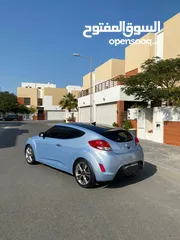  3 Hyundai Veloster 2014