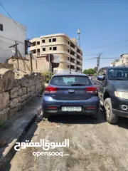  4 سياره اصل شركه ومعها كفاله3 سنوات