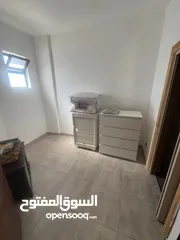 6 روف مفروش أو فارغ دير غبار ـ 160 متر 2 نوم - 3 حمام ـ+ حمام جاكوزي 6000 دينار