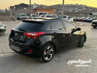  11 سيارة اي ثيرتي للبيع