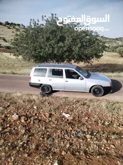  5 اوبل كدت ستيشن موديل 88 محرك 1600 انجكشن فحص قير عادي بسعر مناسب