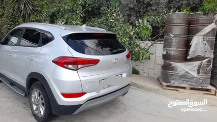  2 توسان.  فلللل بدون. فتحه. بصمه فحص نخب بسعرررز حرق حرق