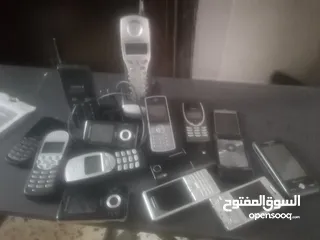  4 تلفونات سوني نوكيا عدد23
