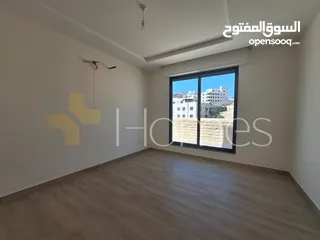  4 روف طابقي مع ترس للبيع في دابوق بمساحة اجمالية 380م
