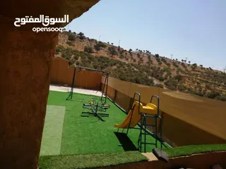  3 مزرعة للبيع اطلالة جذابة