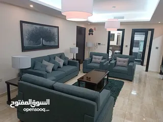  3 شقة ارضية فاخرة للايجار اليومي والاسبوعي غرفتين نوم في شارع المدينة المنورة