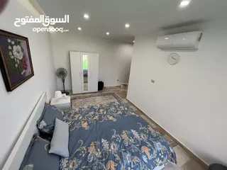  17 شاليه للايجار من اكبر شاليهات كامباوند giving