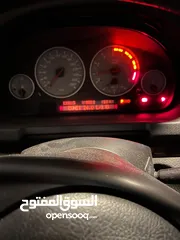  3 BMW IS 2002