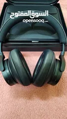  3 Bang & Olufsen H95 Headset