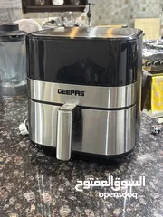  2 Geepas digital air fryer /model No. GAF37510