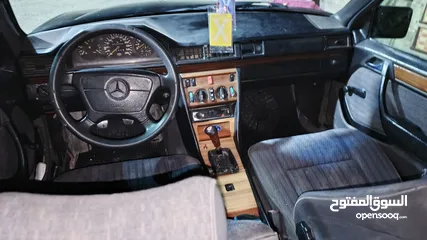  14 مرسيدس المميزة للبيع أو البدل  لـ E 200 موديل 1993 الطراز الرسمي Mercedes-Benz E E200 (W124)