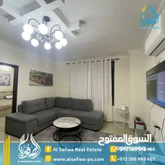  2 روف مميز مفروش للايجار ب ارقى أحياء الماصيون مع ترس ضخم