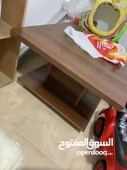  4 طاولة وسط خشب ثقيلة بدون كسور او خدوش مستعملة استعمال بسيط