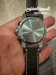  5 ساعه تيسوت tissot بحاله الوكاله