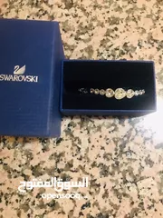  2 سوارة swarovski البيع