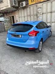  4 فورد فوكس .