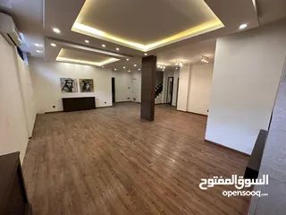  18 فيلا فاخره سوبر ديلوكس للايجار في منطقه الصويفيه