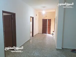  4 شقة للايجار  في حي الرشيد حي جعفر الطيار بجانب مسجد الإسراء
