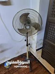 20 عفش نظيف بداعي الترحيل للبيع المستعجل بسعر جيدمكون من خزانه وكومدينه عدد 2وتخت مجوز مع فرشه