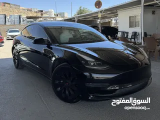  6 Tesla 2021