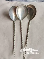 3 معالق مطلييه
