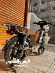 3 اسكوتر استعمل نظيف  البطاريه تدوم معاك 12ساعه