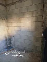  12 شقة للبيع في الخليل