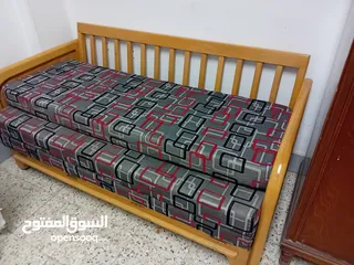  2 كنبة سريرللبيع