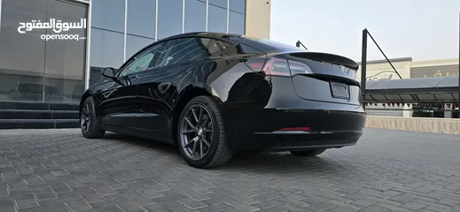  16 تسلا 2022 فحص كامل 7 جيد B+ لون اسود مميز