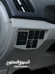  16 تويوتا بريوس 2013 كلين تايتل بطارية مركزيه بوضع الشركه