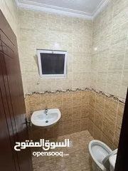  18 شقة للبيع في صويلح  طلوع سامح مول 150 متر طابق ارضي  3 غرف نوم، صالة وصالون و كراج و مخزن و حمايات