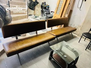  8 مقاعد انتظار للبيع