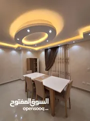  3 شقه للايجار شارع عزت سلامه خطوات لعباس العقاد الرئيسي سعر اليوم 5000